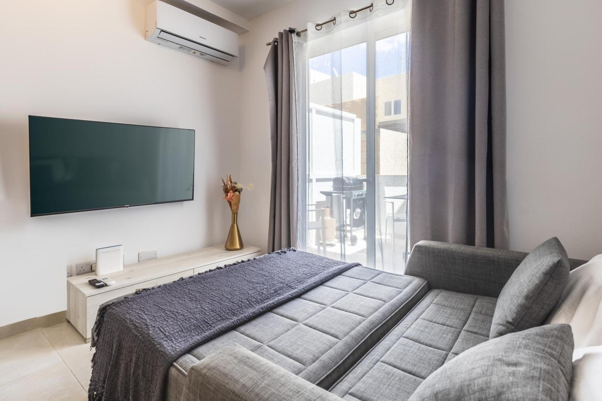Kunsu'S Apartment 5 Min Walk From St Julians San Ġwann Εξωτερικό φωτογραφία
