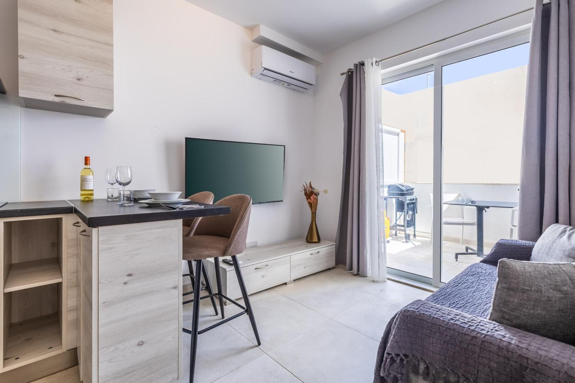Kunsu'S Apartment 5 Min Walk From St Julians San Ġwann Εξωτερικό φωτογραφία